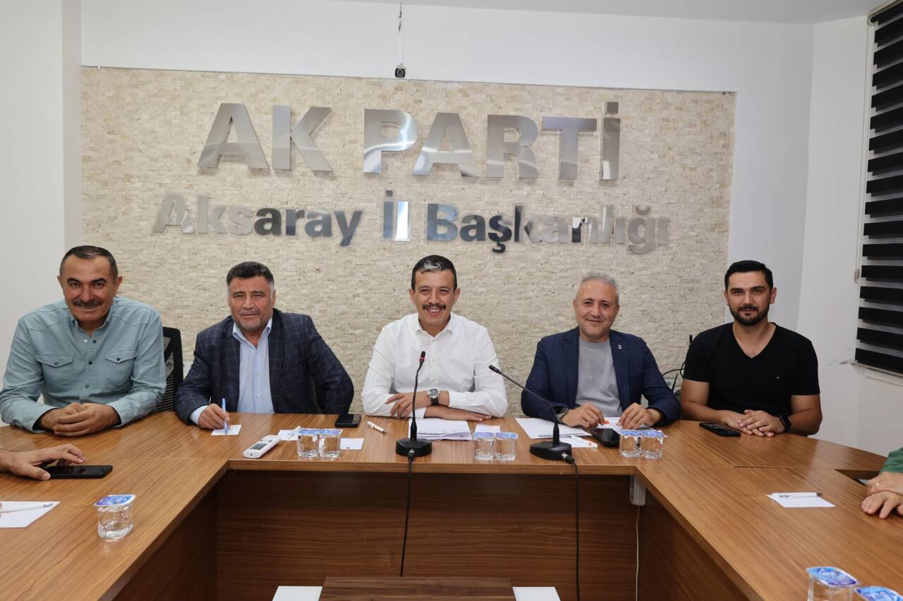 AK Parti Aksaray İl Başkanlığı’nda haftalık olağan yürütme kurulu toplantısı