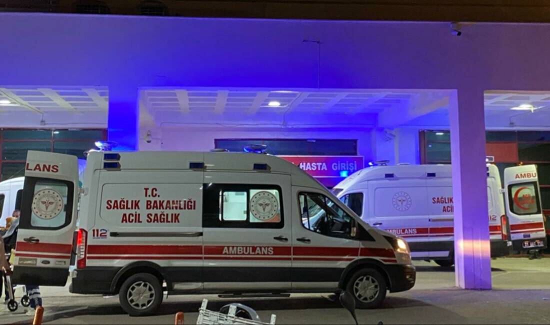 Konya'nın Akşehir ilçesinde yaşanan olayda silahlı kavga çıkı. Kavgada 3