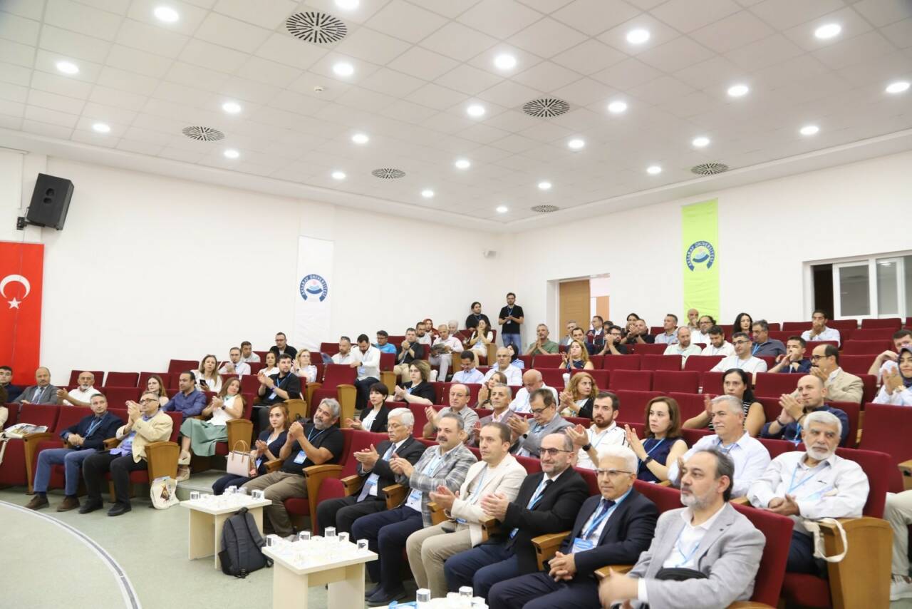 Aksaray Üniversitesi (ASÜ) 6. Ulusal Laboratuvar Hayvanları Bilimi Kongresi açılış