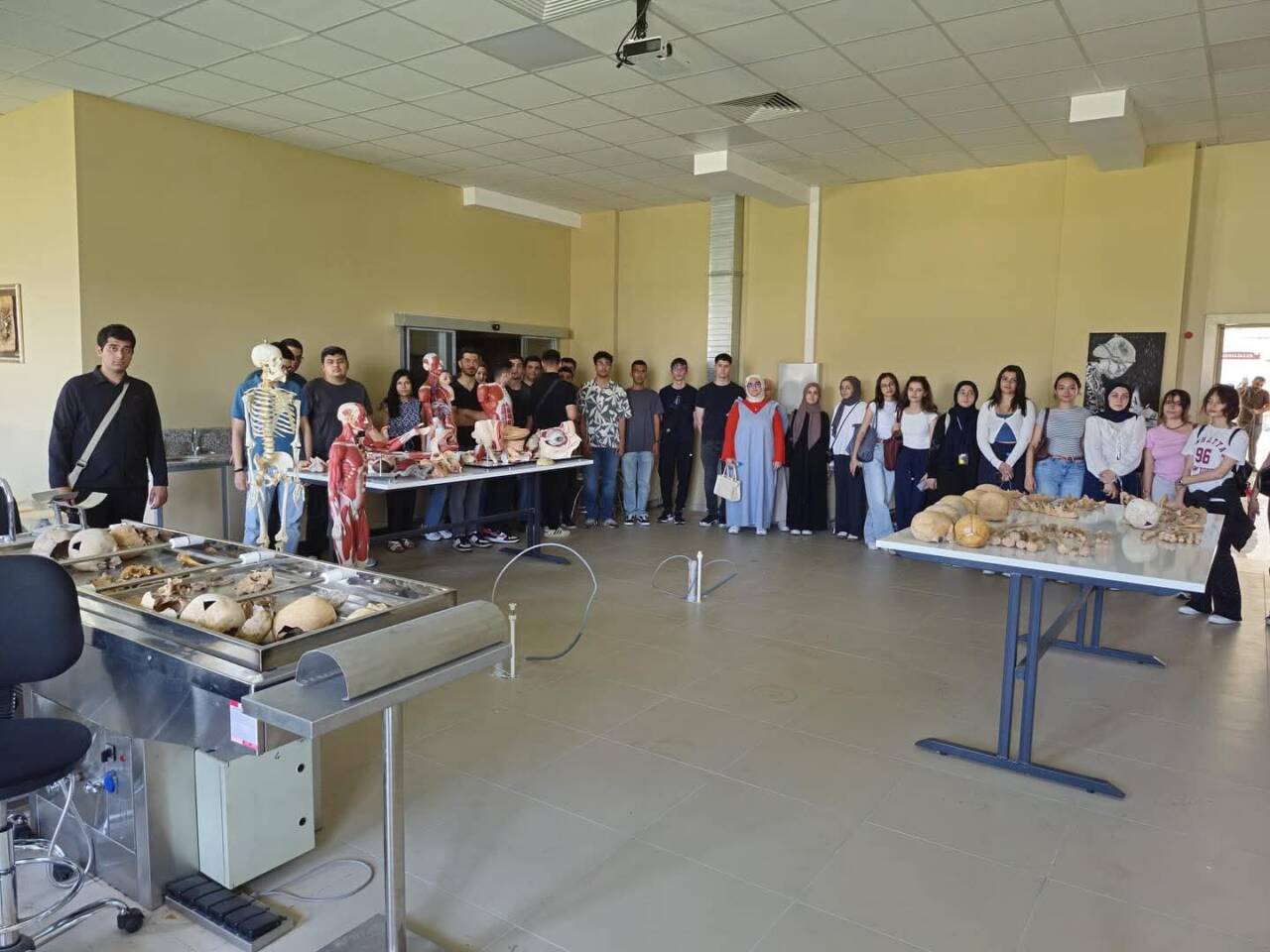 Aksaray Üniversitesi Tıp Fakültesi, hekimlik eğitimine yeni başlayan Dönem 1