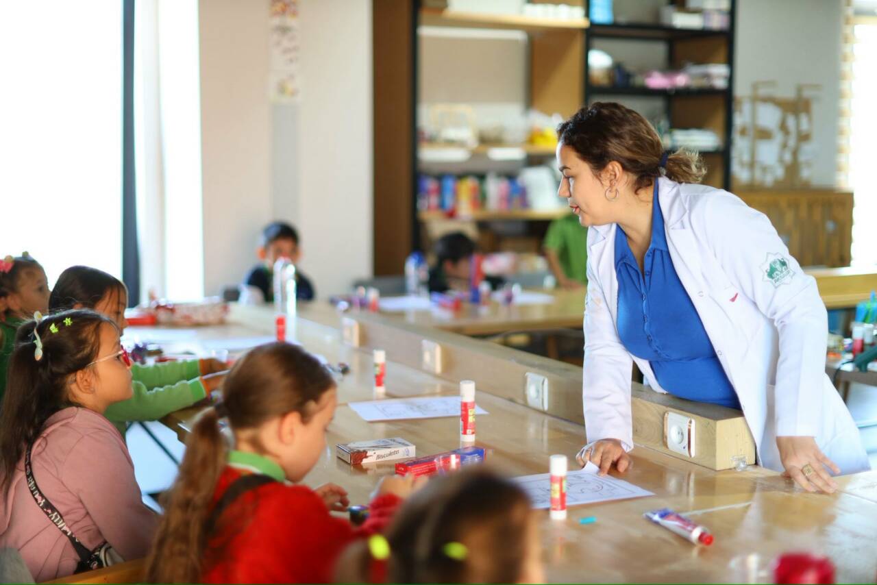 Aksaray Belediyesi, çocukların bilime olan ilgisini artırmak ve onları geleceğin