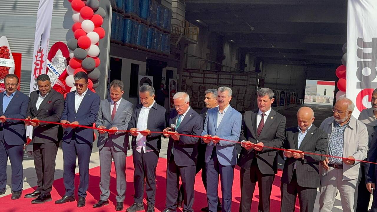 Düzgünler Grup’un 10 milyon avroluk kimyasal yapı malzemeleri fabrikası açıldı,