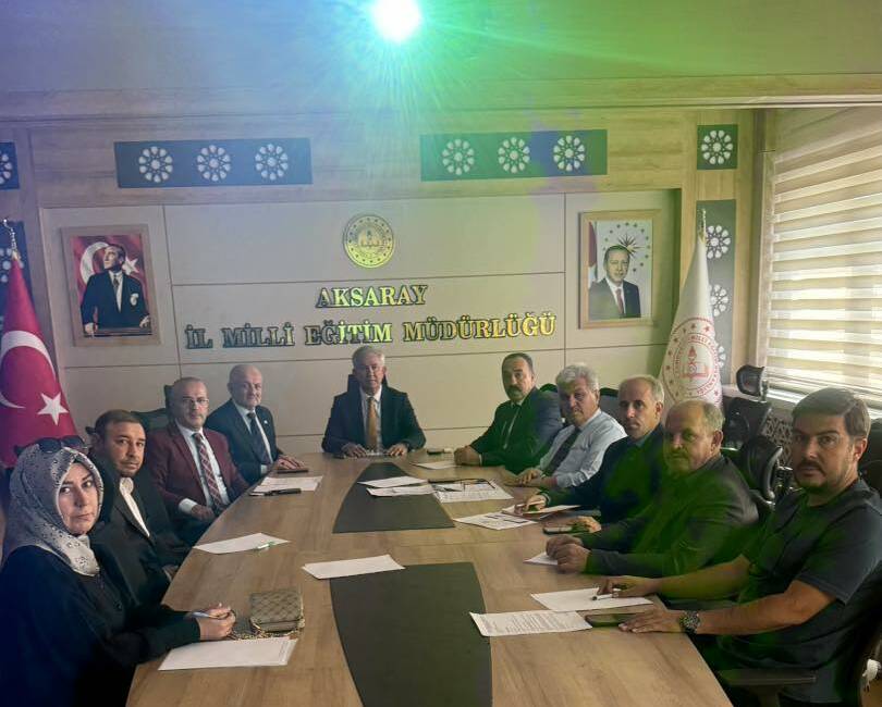 Aksaray’da ÇEDES İl Koordinasyon Kurulu toplantısı yapıldı Millî Eğitim Bakanlığı tarafından yürütülen “Çevreme Duyarlıyım, Değerlerime Sahip Çıkıyorum