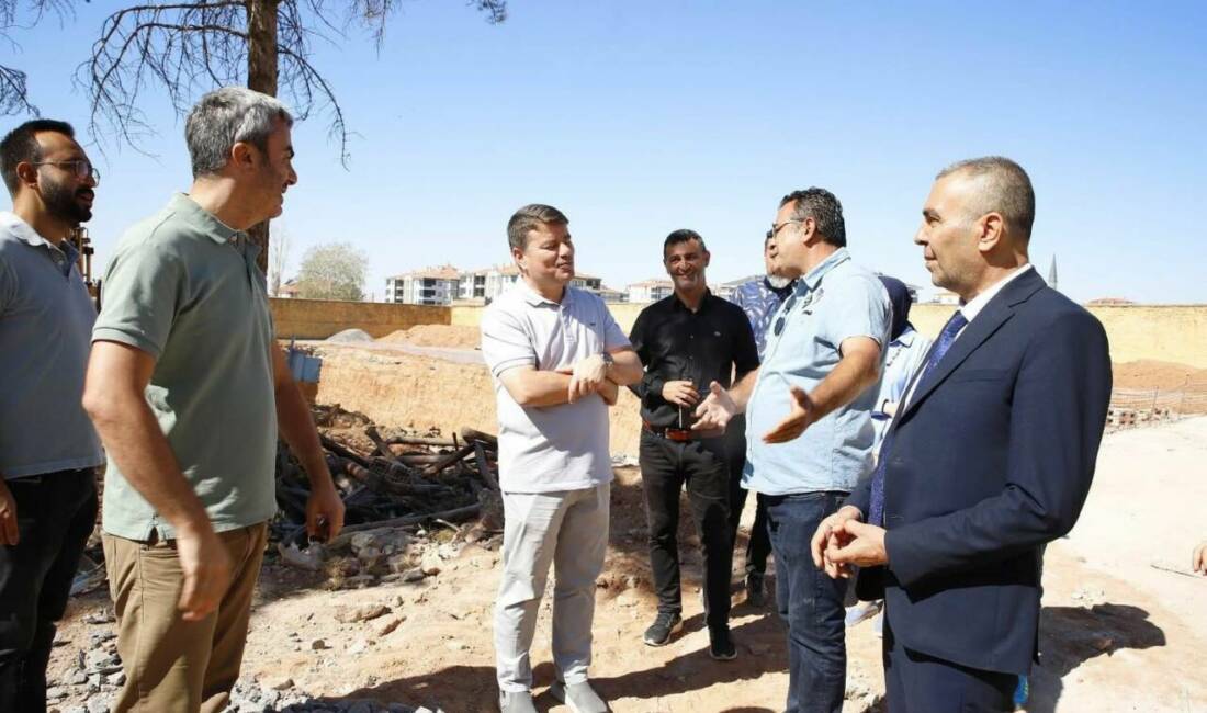 Başkan Evren Dinçer, 19 bin metrekarelik eski cezaevi alanının kafe,
