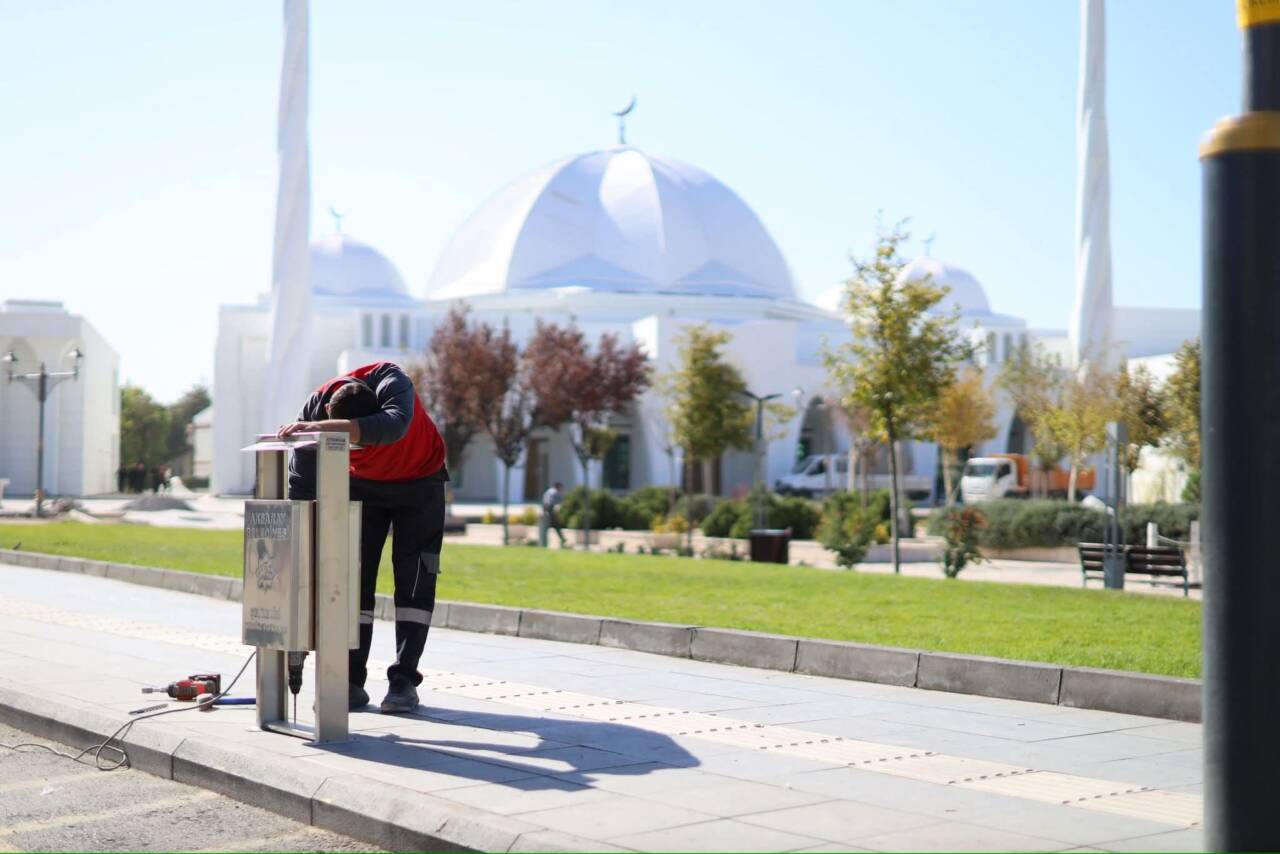 Aksaray Belediyesi, çevre temizliği ve yangın güvenliği konusunda önemli bir