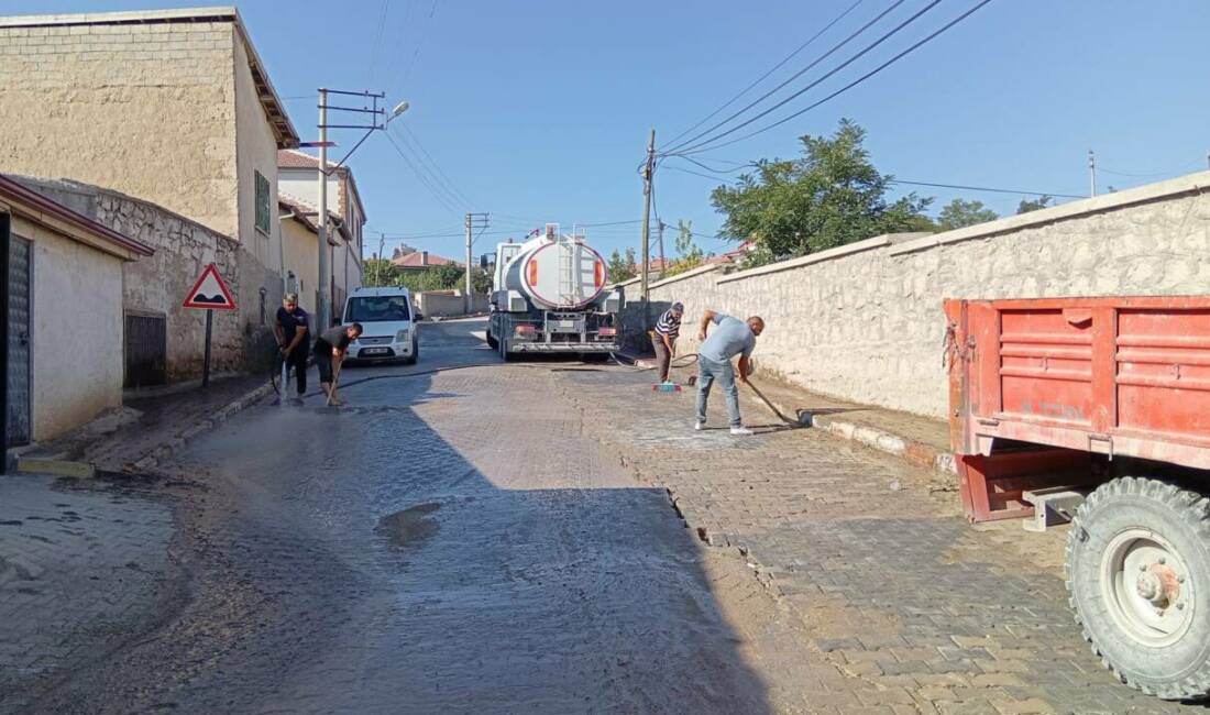 Demirci Belediyesi tarafından beldenin gelişimine katkı sağlamak amacıyla yürütülen bakım