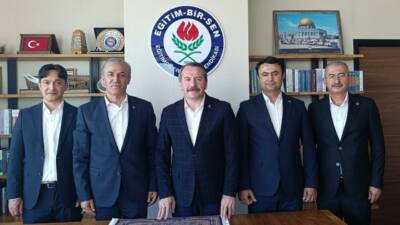 Eğitim-Bir-Sen Aksaray Şube Başkanı Murat Görmez, sendikanın Genel Merkezi’ni ziyaret