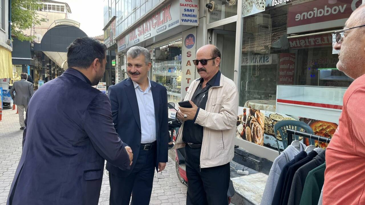 AK Parti Aksaray Milletvekili Hüseyin Altınsoy, kentte gerçekleştirdiği ziyaretler kapsamında