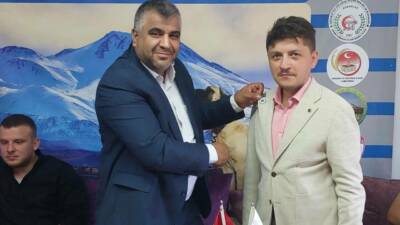 Aksaray Dernekler Federasyonu Başkanı Davut Akkurt’ta, önemli bir ziyaret gerçekleşti.