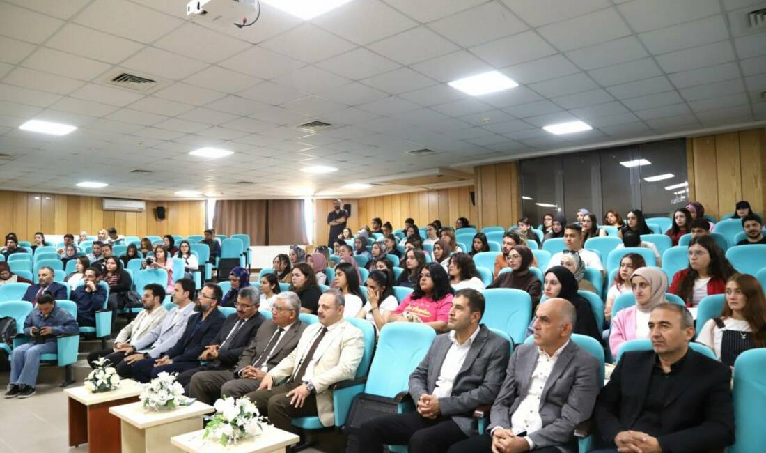 Aksaray Üniversitesi (ASÜ) İletişim Fakültesi akademik yılı  'Dijital Dönüşüm ve
