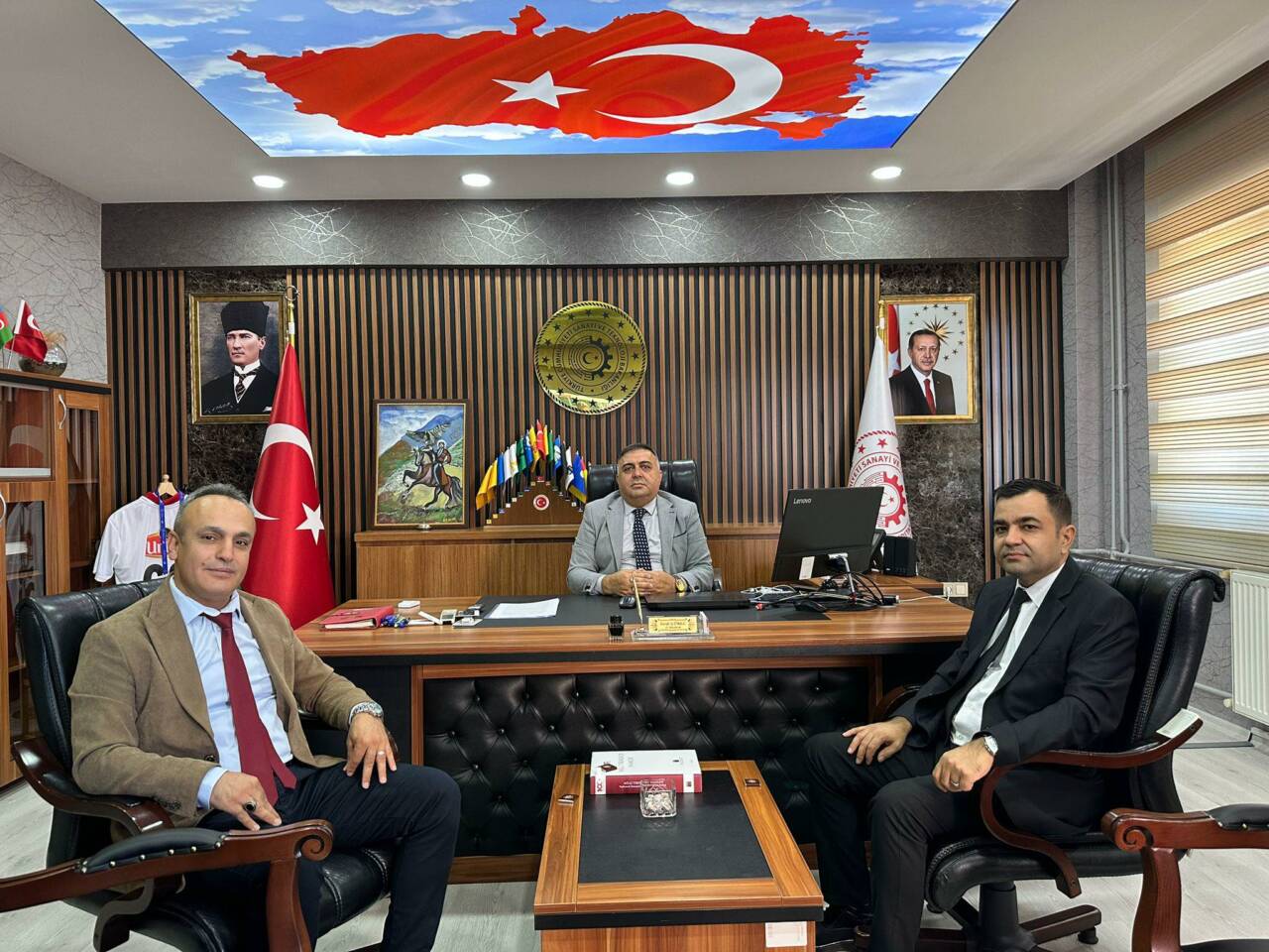 Aksaray Sanayi ve Teknoloji İl Müdürü Ferdi Gürel’i Bal Küpü