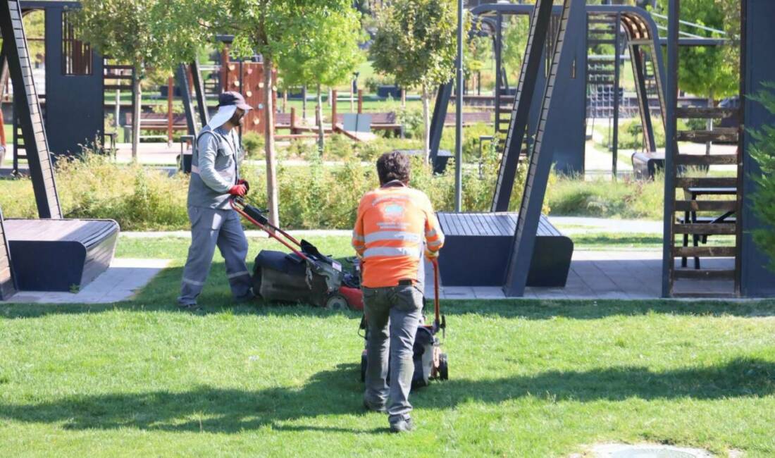 Aksaray Belediyesi, vatandaşların yoğun ilgi gösterdiği Kalanlar Millet Bahçesi’nde düzenli