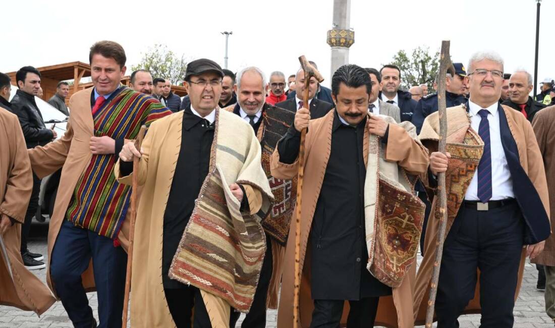 Kırşehir ve Aksaray Valiliklerinin ortak ev sahipliğinde düzenlenen  Yunus Emre