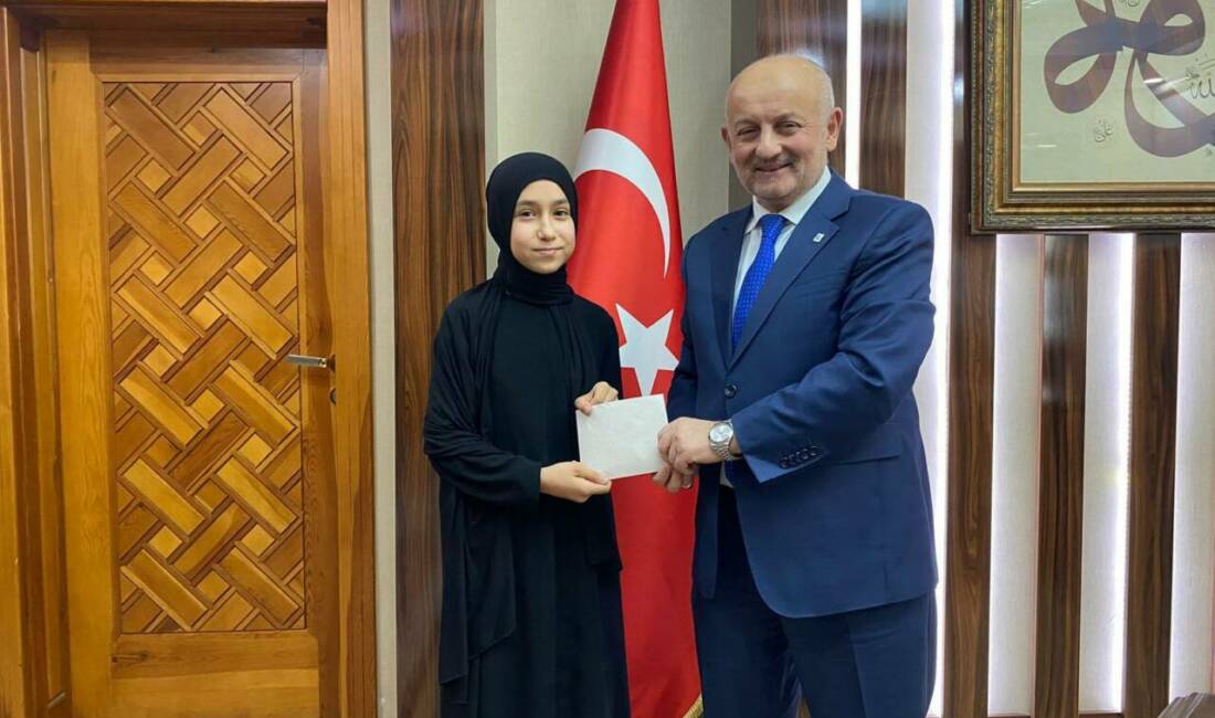 Kur’an-ı Kerimi Güzel Okuma Yarışması il finali tamamlandı Diyanet İşleri Başkanlığı’nın düzenlediği yarışmada Zehra Kevser Tunç, hafızlık kategorisinde