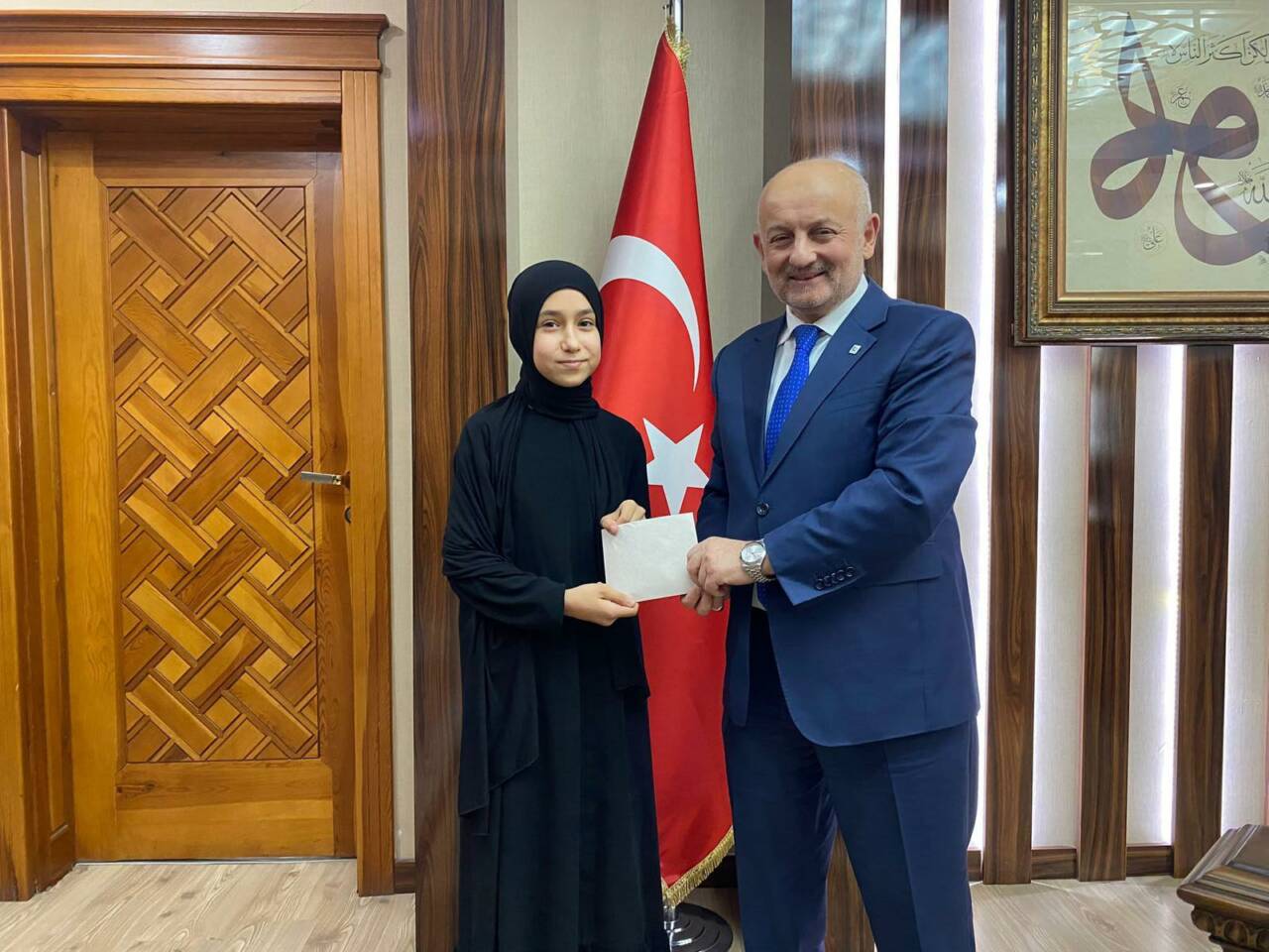 Diyanet İşleri Başkanlığı’nın düzenlediği yarışmada Zehra Kevser Tunç, hafızlık kategorisinde