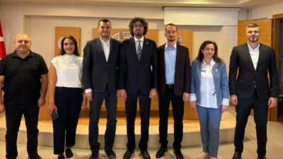 Aksaray Eczacılar Odası’nda yapılan olağan genel kurulda mevcut başkan Raif