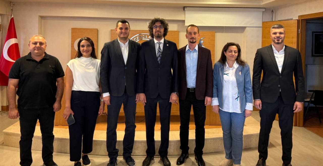 Aksaray Eczacılar Odası’nda yapılan olağan genel kurulda mevcut başkan Raif