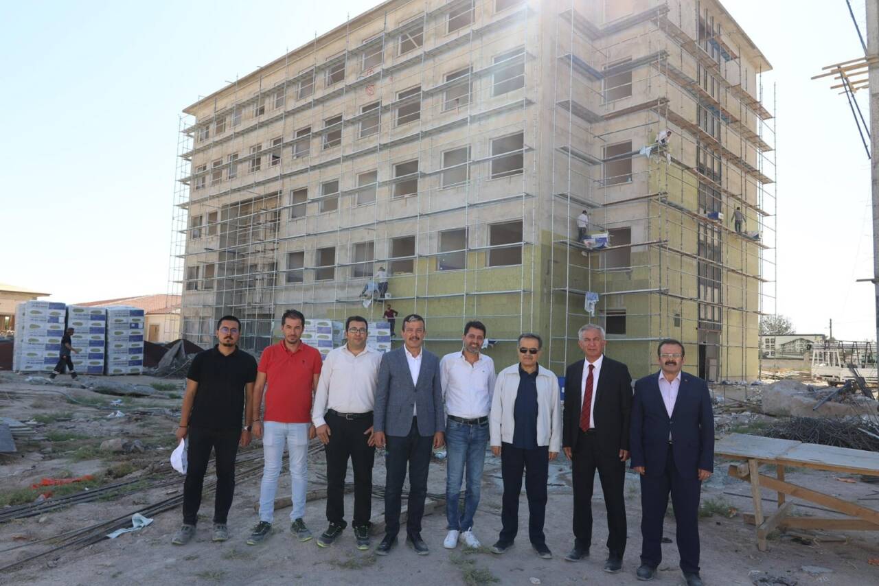 Aksaray’da 48 derslik ve 6 atölyeli teknik lise inşaatı hızla