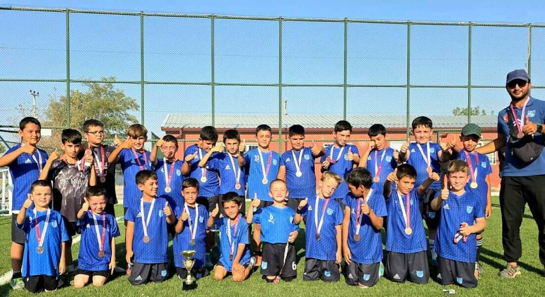 Sultanhanı Gençlik Spor İlçe Müdürlüğü tarafından organize edilen turnuvada Tuzgölüspor