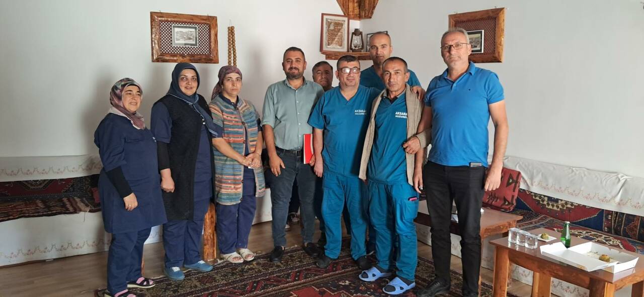 Öz Sağlık-İş Sendikası Aksaray Şubesi, üyeleriyle buluşmalarını sürdürüyor. Şube Başkanı