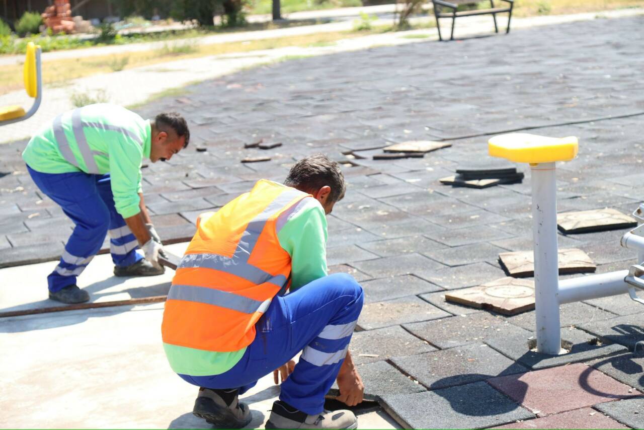 Aksaray Belediyesi, şehirdeki parkları daha güvenli ve modern hale getirmek