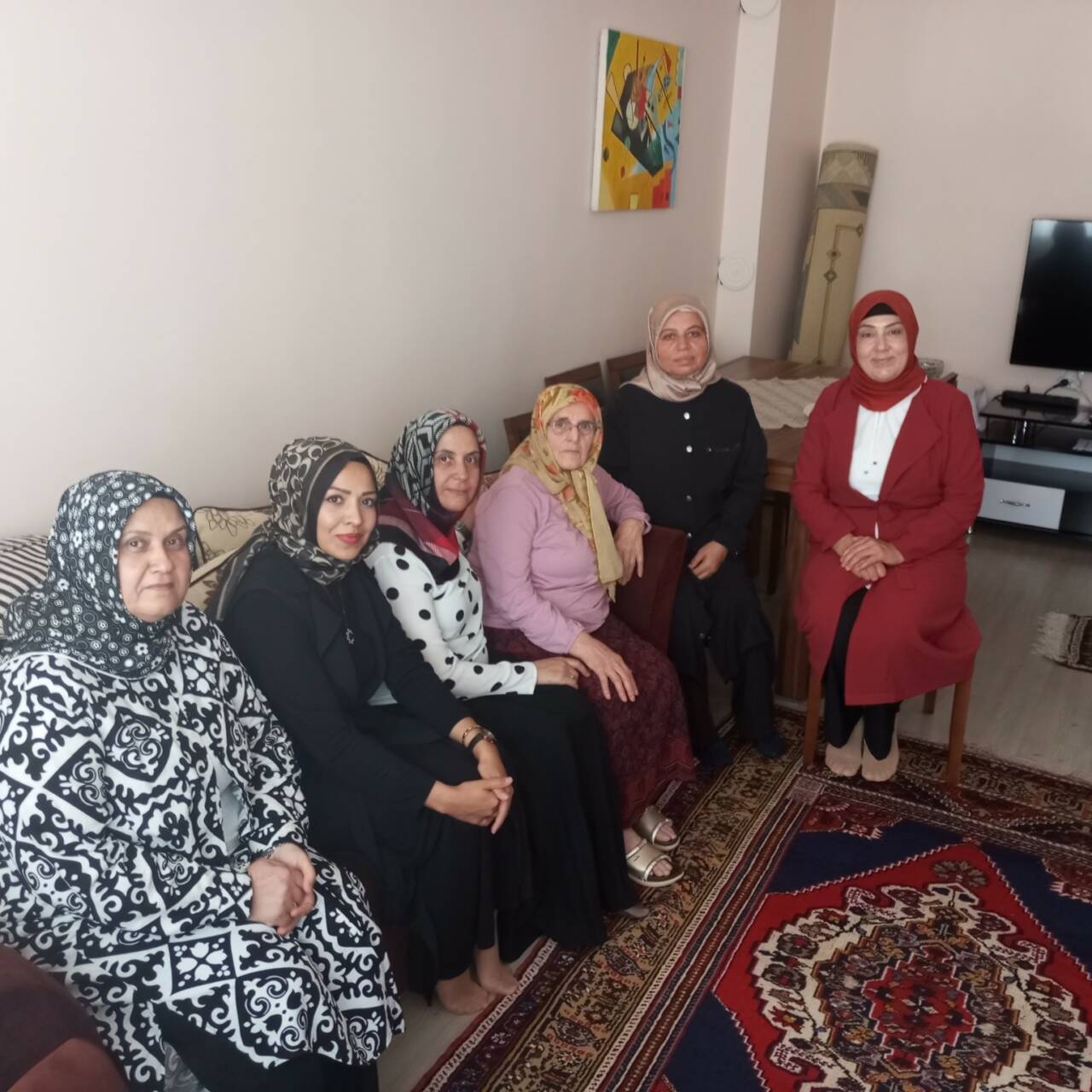 AK Parti Aksaray İl Kadın Kolları Başkanı Sultan Billur, Ana
