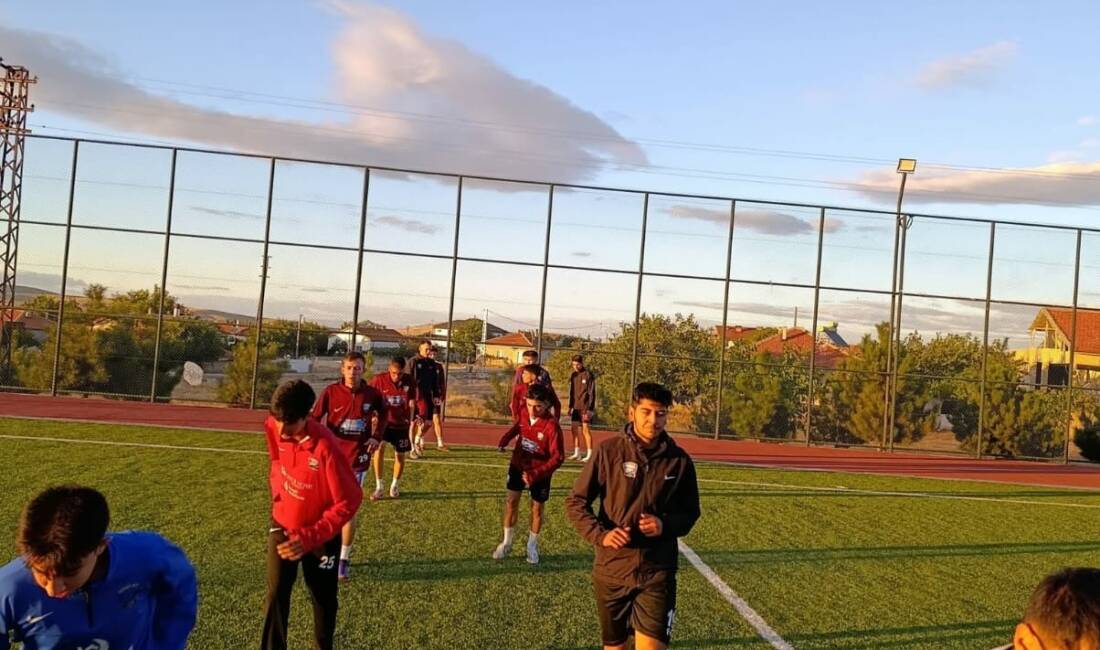 Aksaray 1. Amatör Küme U-18 Ligi’nde yeni sezon heyecanı başladı.