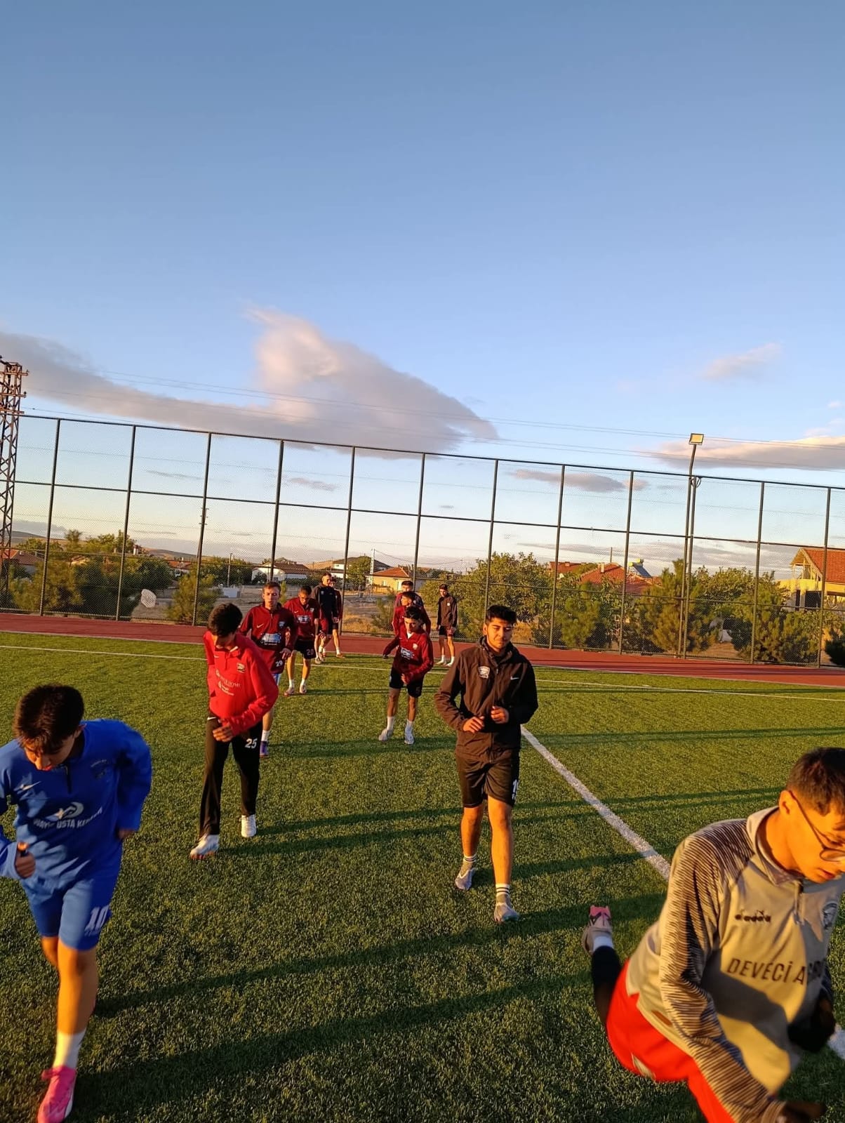 Aksaray 1. Amatör Küme U-18 Ligi’nde yeni sezon heyecanı başladı.