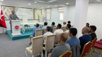 Aksaray’ın Sultanhanı ilçesinde din görevlilerinin katılımıyla düzenlenen aylık mutat toplantı,