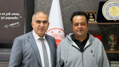 Aksaray’da görev yapan TİGEM Koçaş Tarım İşletmeleri Müdürü Şevket Bayar,