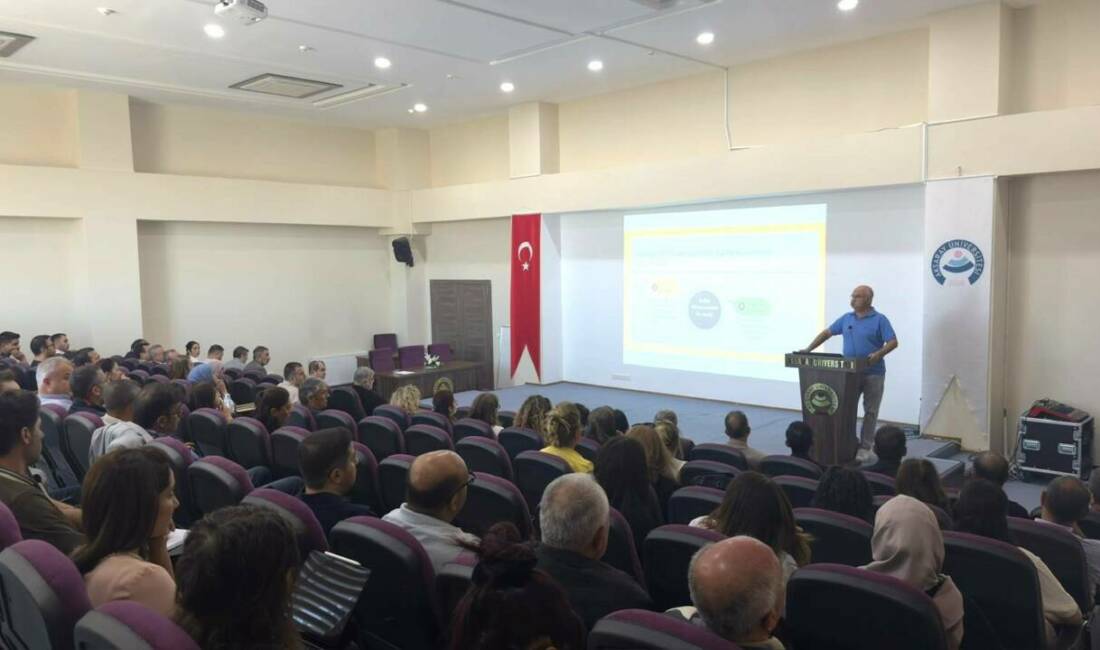 Aksaray Üniversitesi (ASÜ) Kalite Güvence Sistemi kapsamında Prof. Dr. Turan