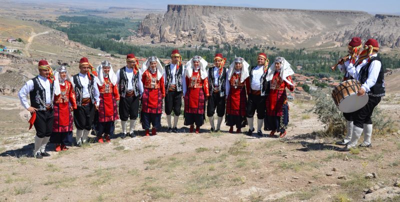 TRT Türk Halk Müziği repertuvarında 23 Aksaray türküsü yer alıyor.
