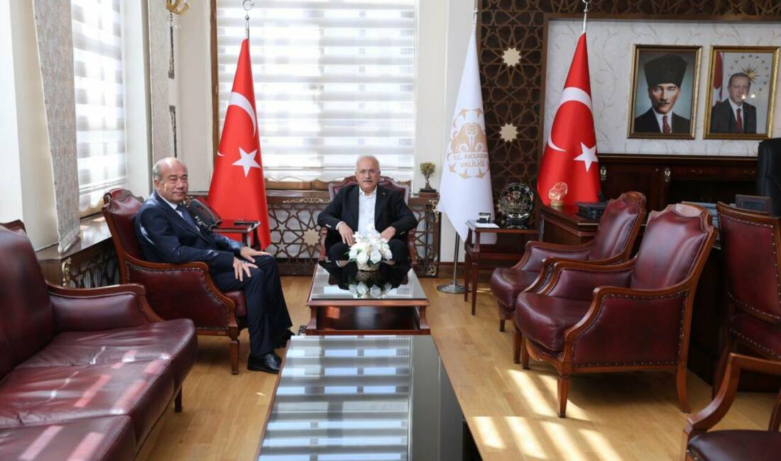 Aksaray Valisi Mehmet Ali Kumbuzoğlu’nu Yenikent Belediye Başkanı Ali Altınsoy