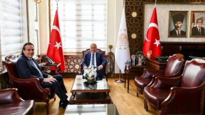 Aksaray Valiliği, önemli bir nezaket ziyaretine ev sahipliği yaptı. Niğde/Bor