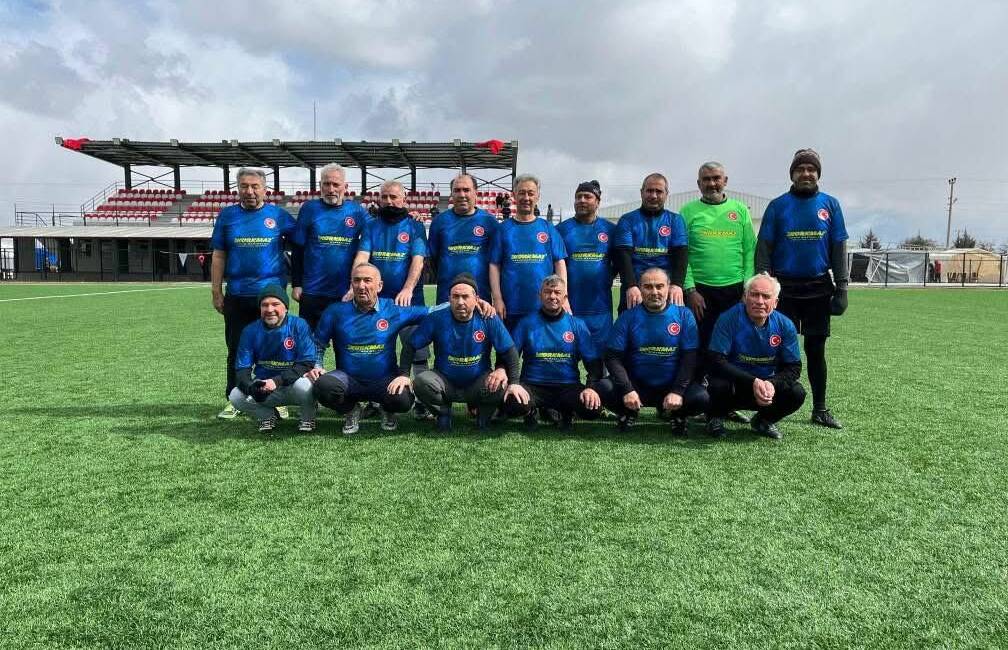 Eskil Belediye Başkanı Mustafa Zavlak, ilçede spora ve sosyal yaşama