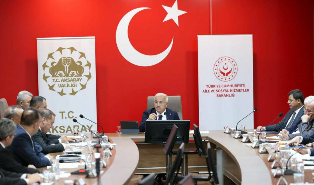 Aksaray Valisi Mehmet Ali Kumbuzoğlu başkanlığında, Kadına Yöneltilen Şiddetle Mücadele
