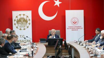 Aksaray Valisi Mehmet Ali Kumbuzoğlu başkanlığında, Kadına Yöneltilen Şiddetle Mücadele