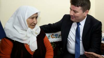 Aksaray Belediye Başkanı Dr. Evren Dinçer, 1 Ekim Dünya Yaşlılar