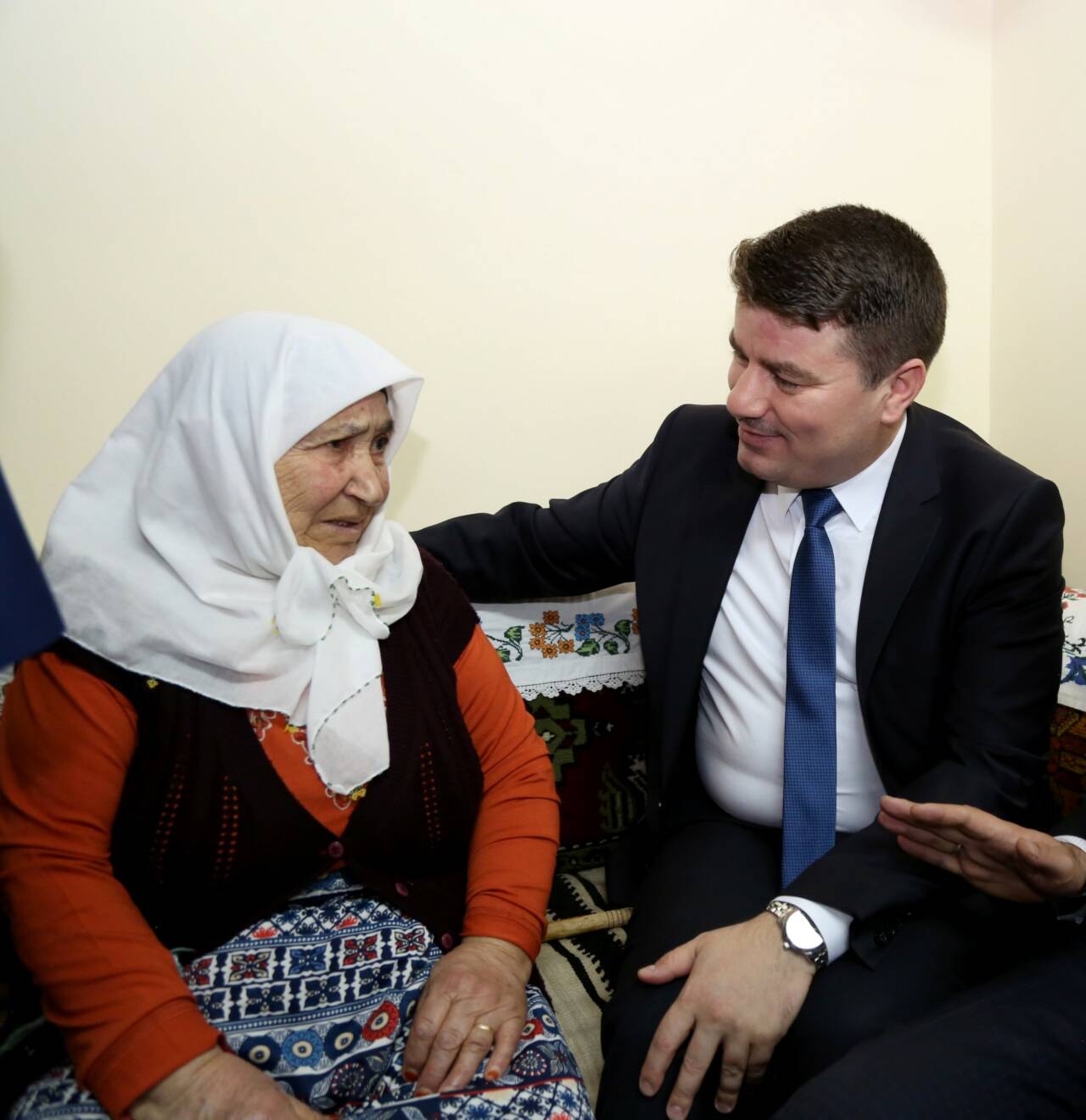 Aksaray Belediye Başkanı Dr. Evren Dinçer, 1 Ekim Dünya Yaşlılar