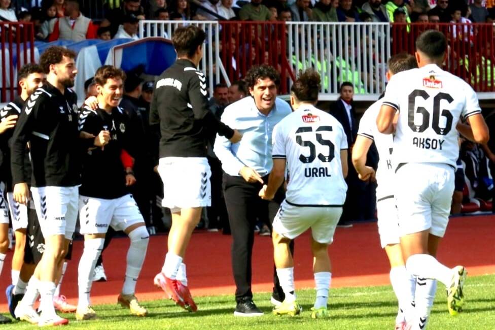 68 Aksaray Belediyespor, deplasmanda öne geçtiği maçta üstünlüğünü koruyamadı. Kahramanmaraş