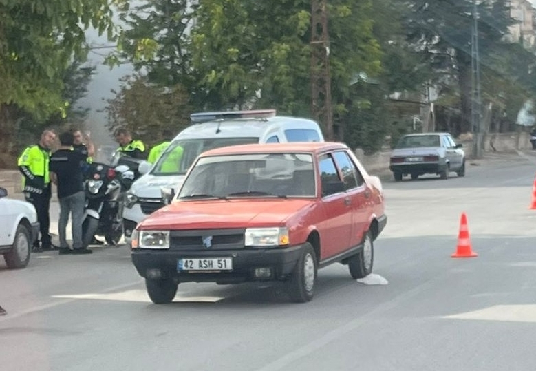 Konya'nın Beyşehir ilçesinde yaşanan olayda, otomobil çocuğa çarptı. Kazada çocuk