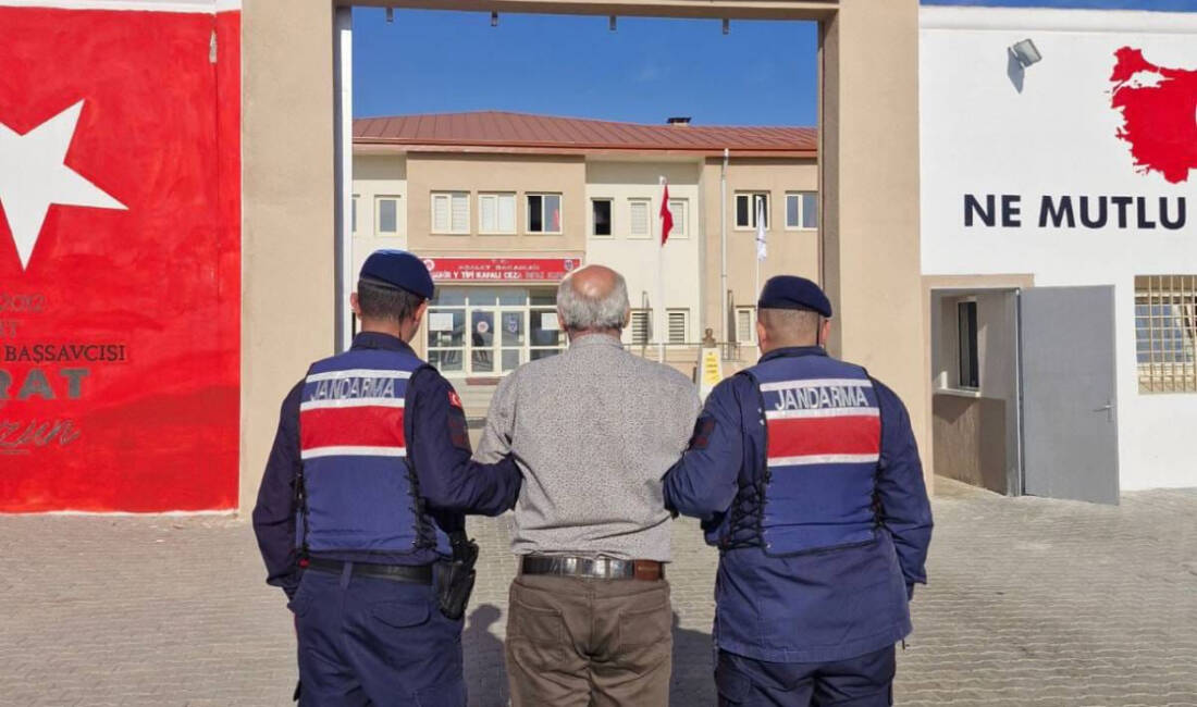 Kırşehir'de jandarma ekipleri tarafından çeşitli suçlardan kesinleşmiş hapis cezası bulunan