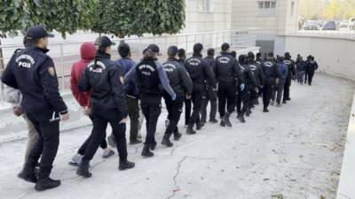 Konya merkezli 12 ilde düzenlenen "Narkokapan Konya" operasyonunda 446 gözaltına