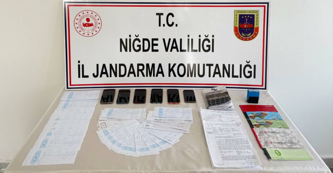 Niğde'nin Bor ilçesinde , İl Jandarma Komutanlığı ekipleri tarafından düzenlenen