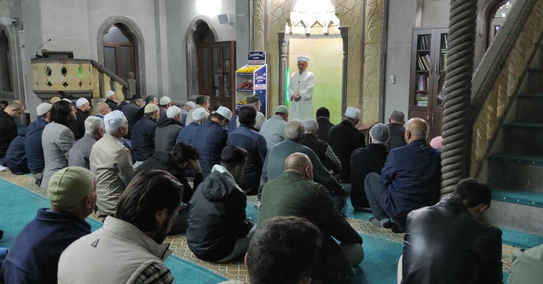 Aksaray İl Müftülüğü tarafından her pazar sabahı düzenlenen “Ailece Camideyiz
