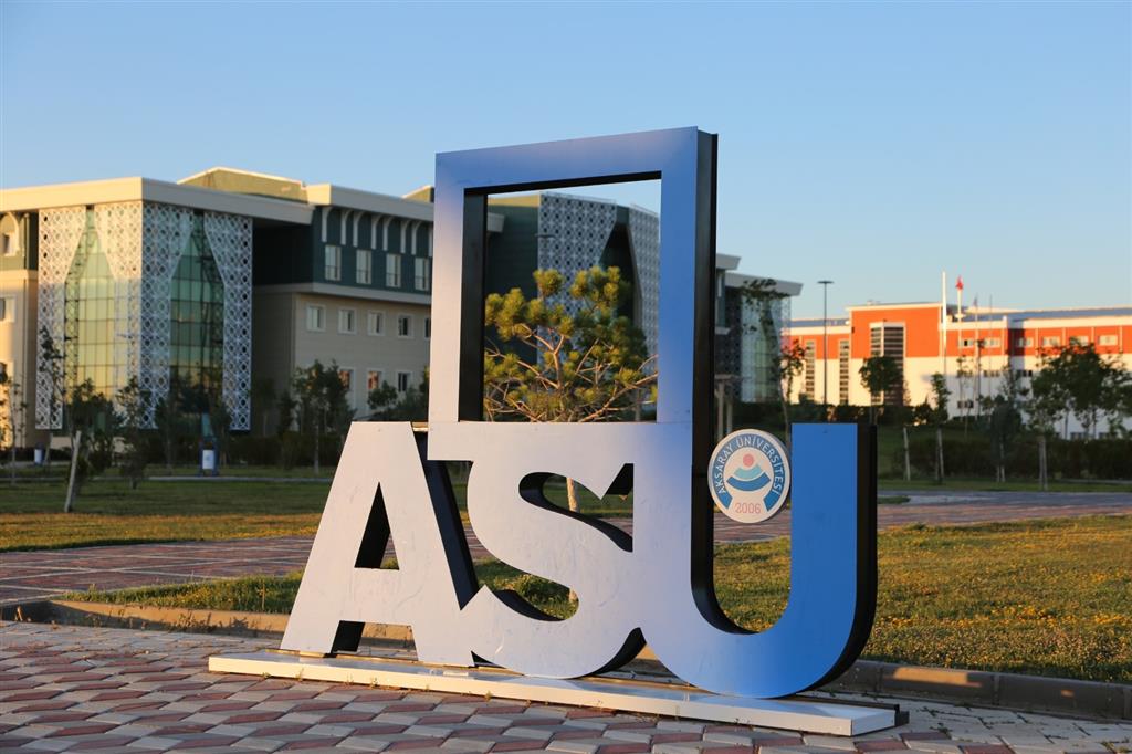 4 Aralık 2025 tarihinde Aksaray Üniversitesi İİBF Konferans Salonu’nda düzenlenen