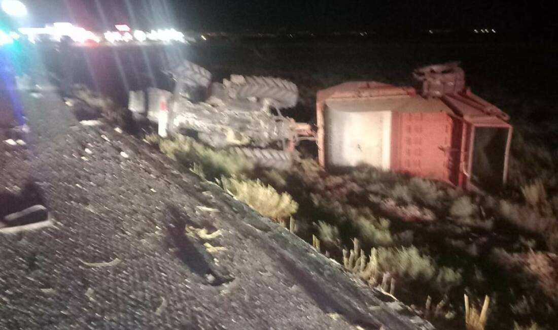 Konya’nın Karapınar ilçesinde yaşanan olayda seyir halindeki tır traktöre bağlı