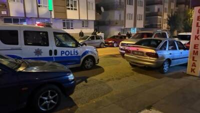 Ankara’nın Kızılcahamam ilçesinde yaşanan olayda 2 kişi arasında kavga çıktı.