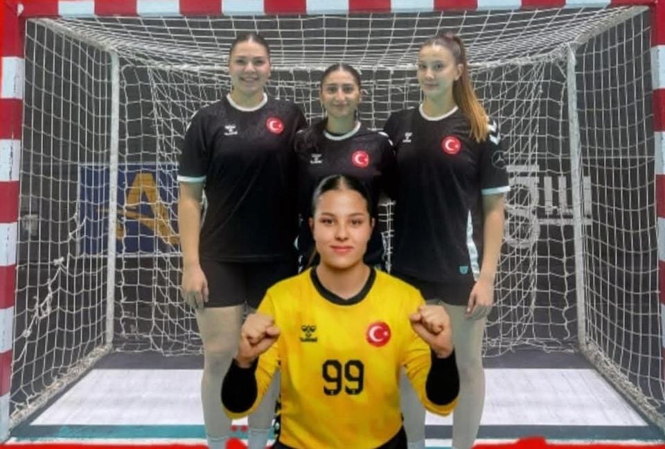 Aksaray Belediyespor Hentbol Takımı’nın dört genç oyuncusu, Milli Takım kamplarına