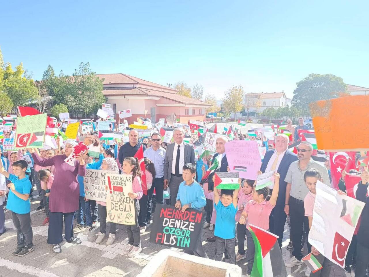 Aksaray İl Milli Eğitim Müdürlüğü, il genelindeki okullarda “Filistin Farkındalık